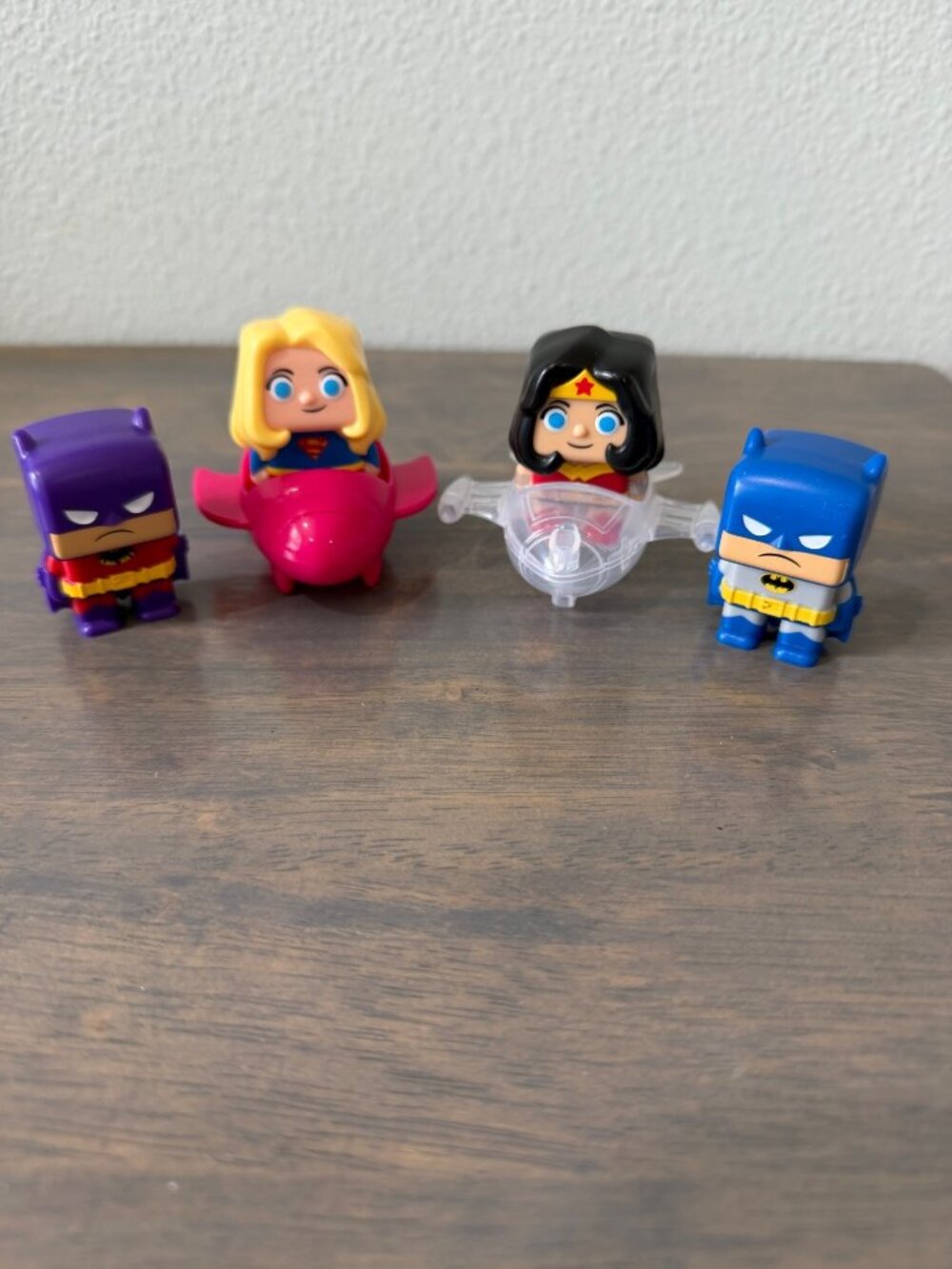DC Rides Wendy's Kinds Meal Toys 4 Super Heroes Missing two vehicles